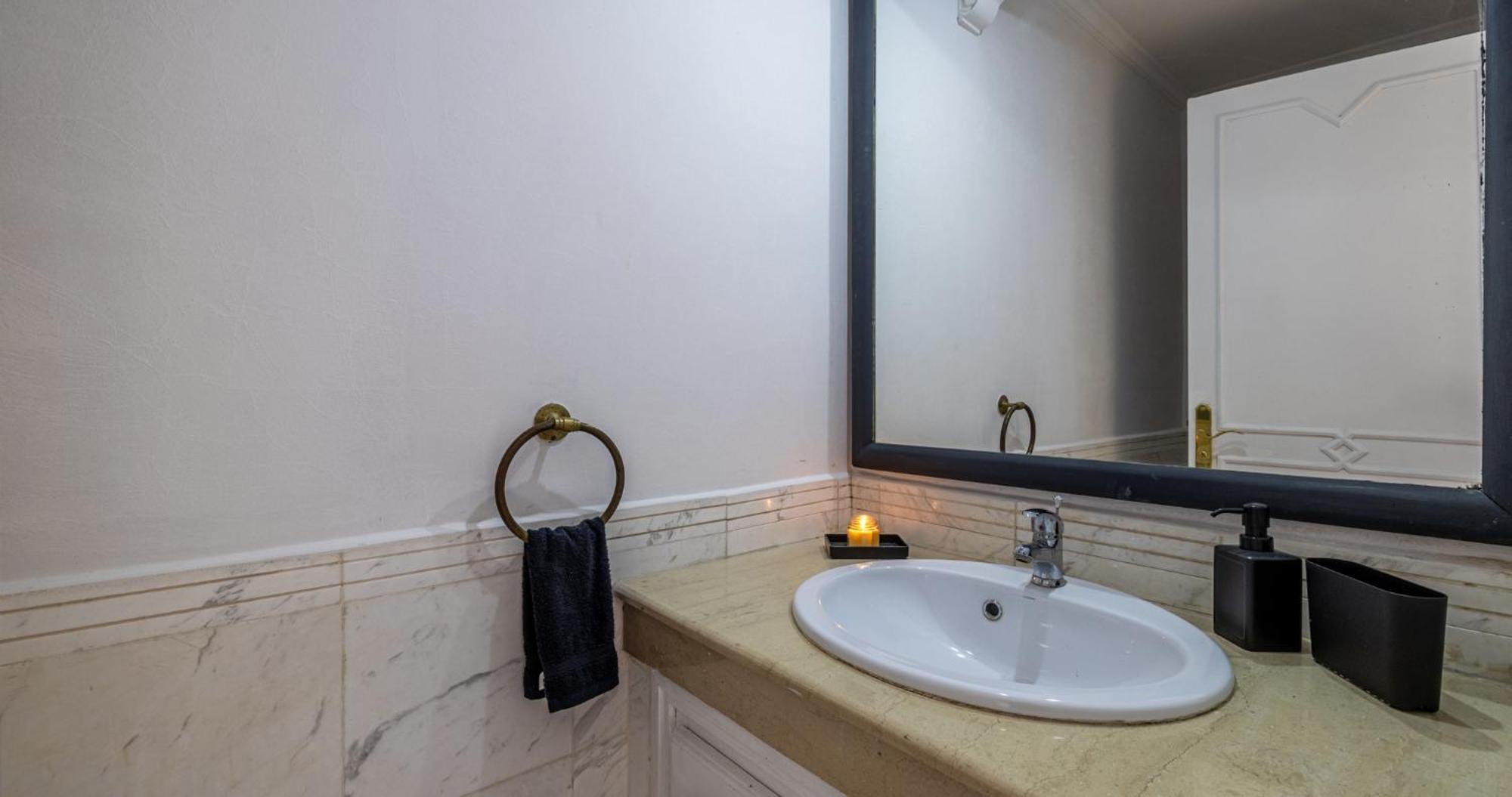 Appartamento Charming 2-Bed Oasis Pool View Marrakesh Esterno foto