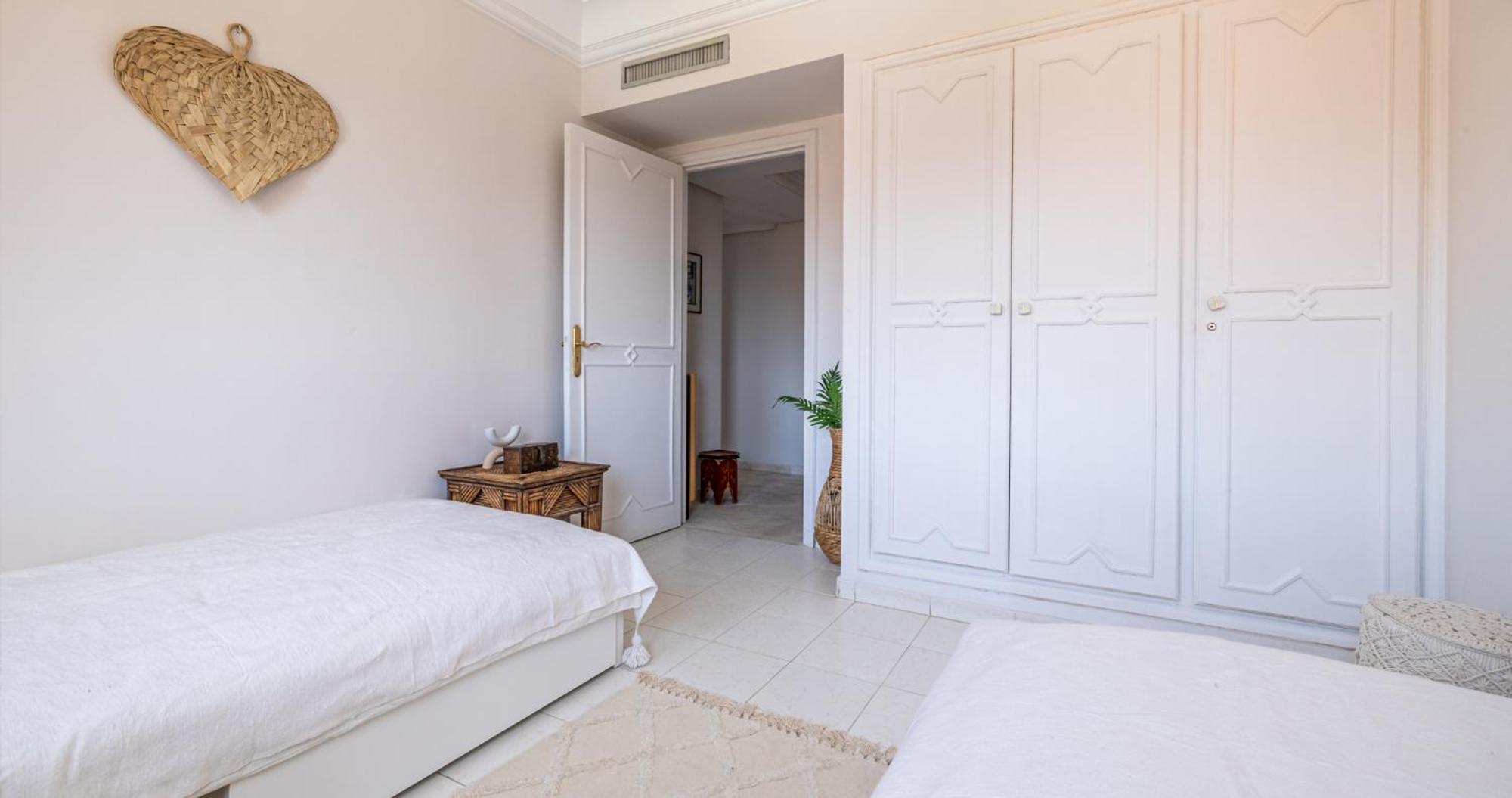 Appartamento Charming 2-Bed Oasis Pool View Marrakesh Esterno foto
